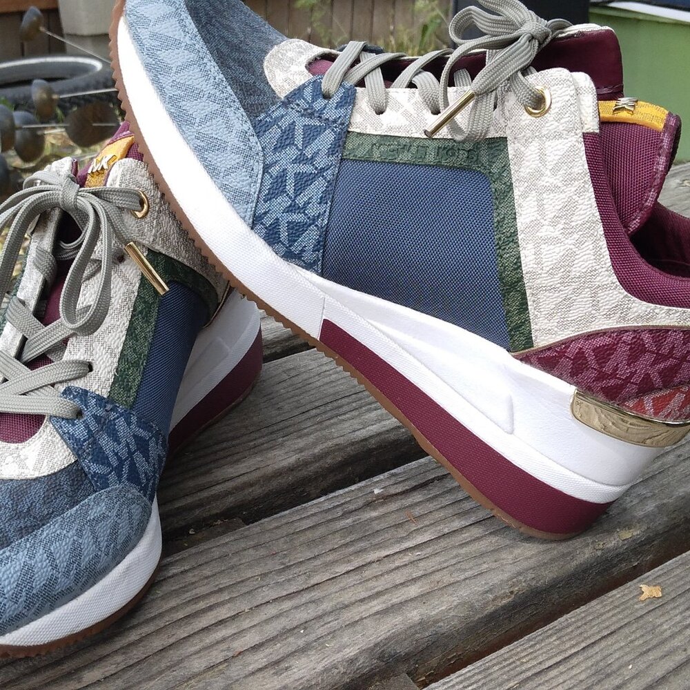 Michael Kors Tennis Shoes - Picture 4 of 6